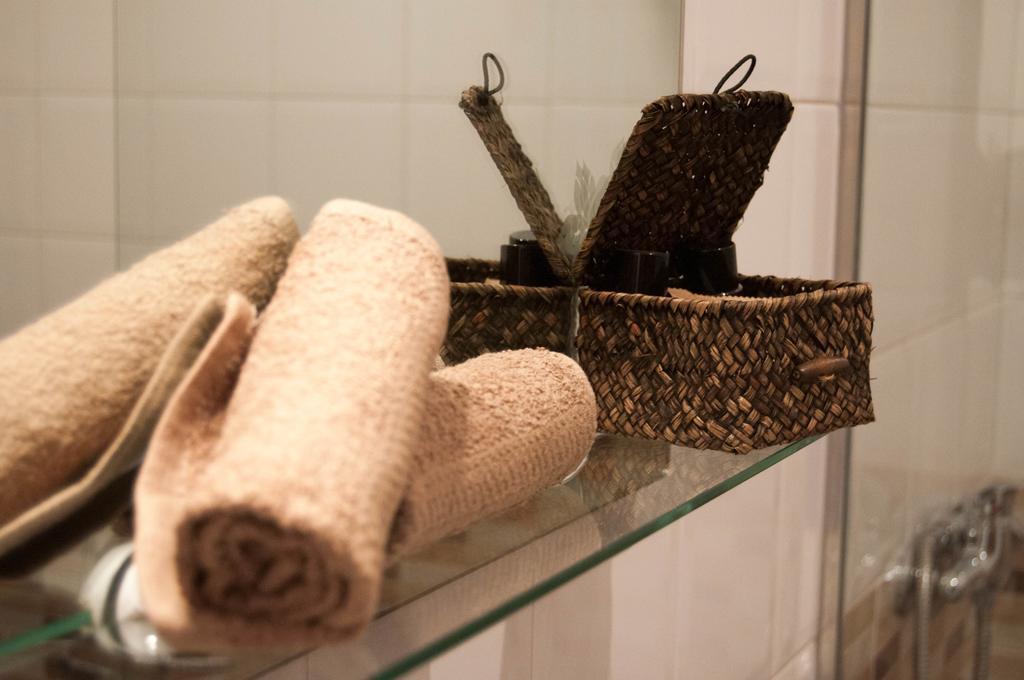 Hostal La Frontera Феррол Экстерьер фото