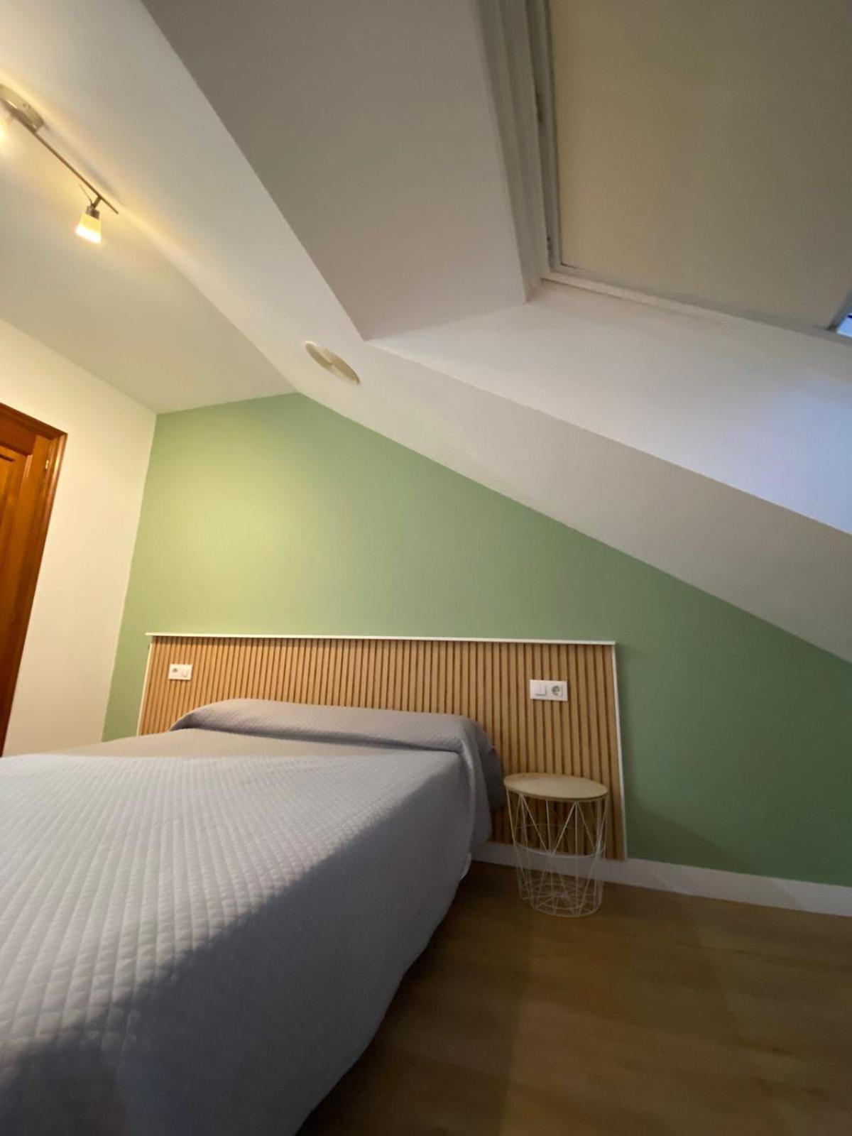 Hostal La Frontera Феррол Экстерьер фото