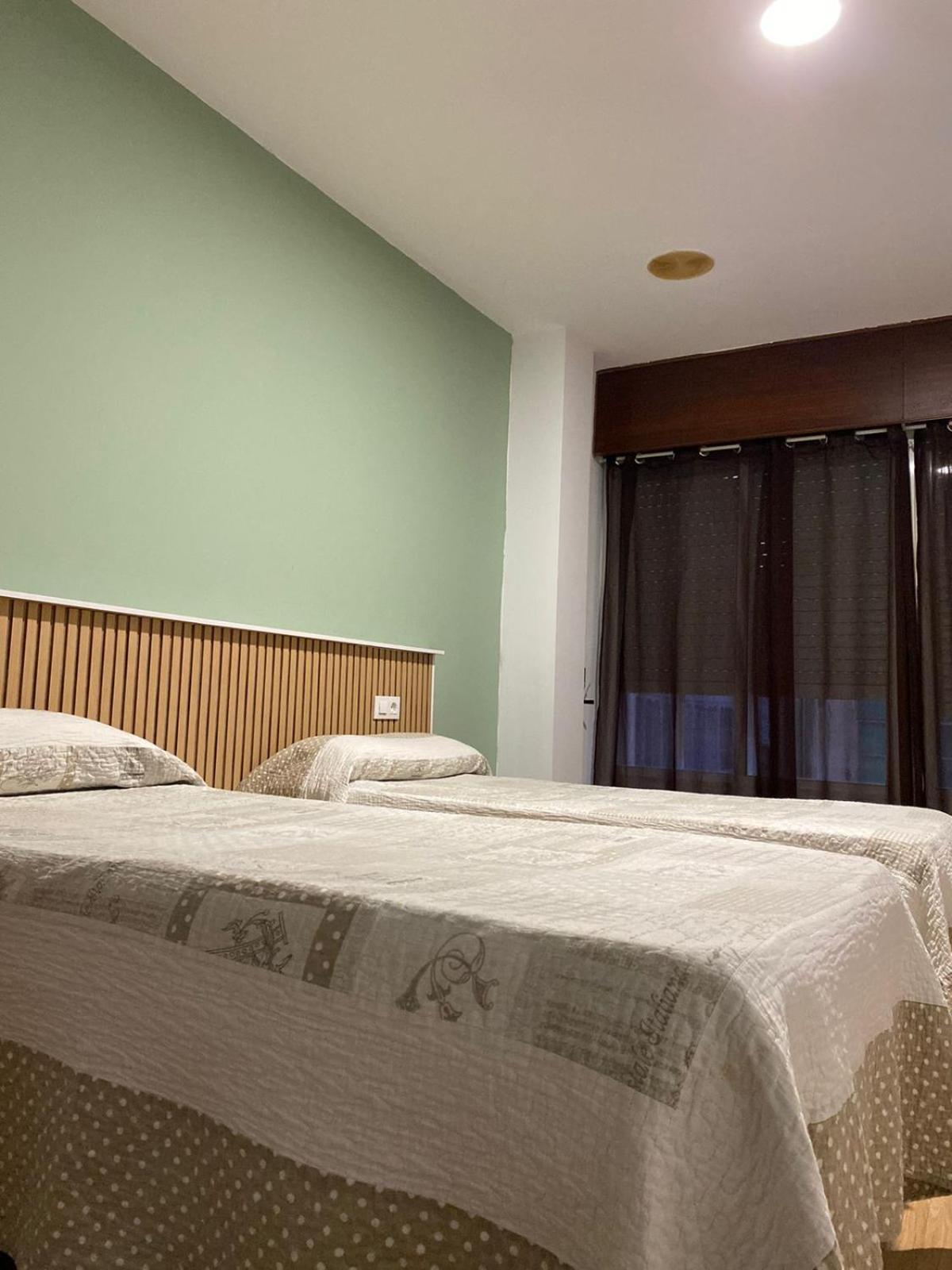 Hostal La Frontera Феррол Экстерьер фото