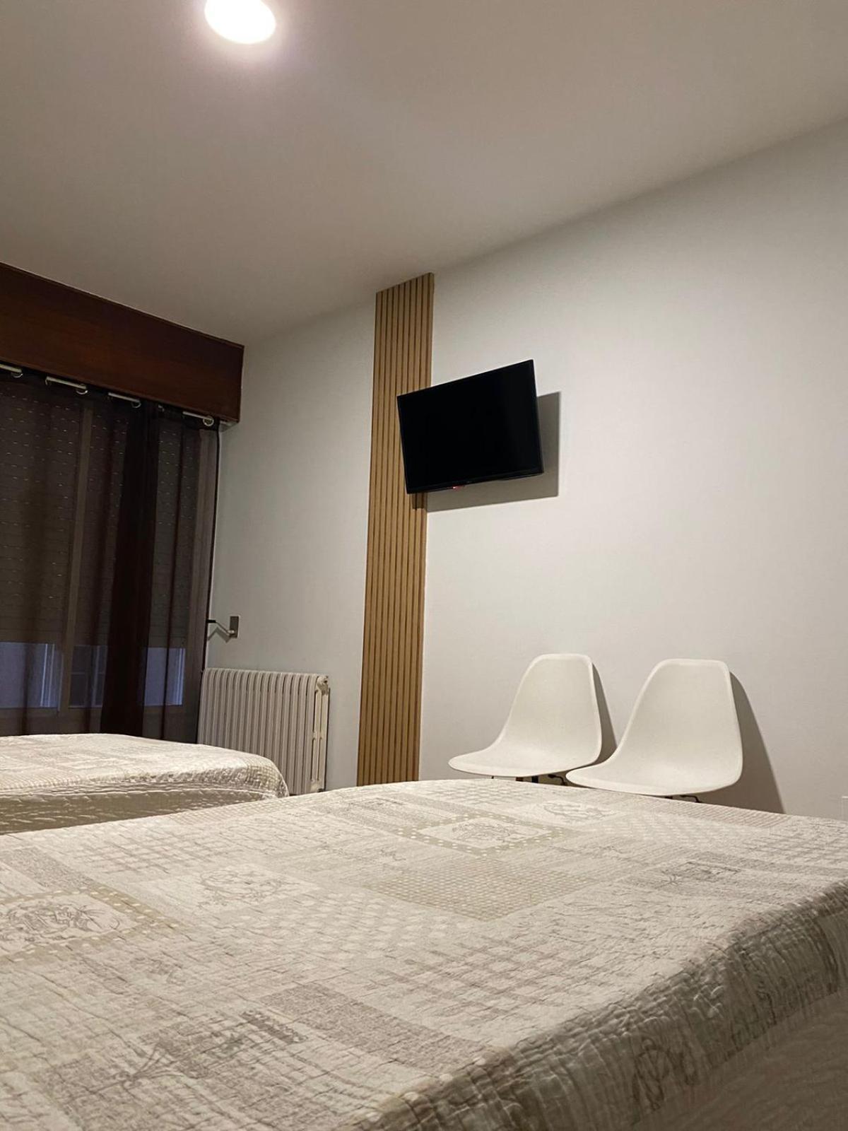 Hostal La Frontera Феррол Экстерьер фото