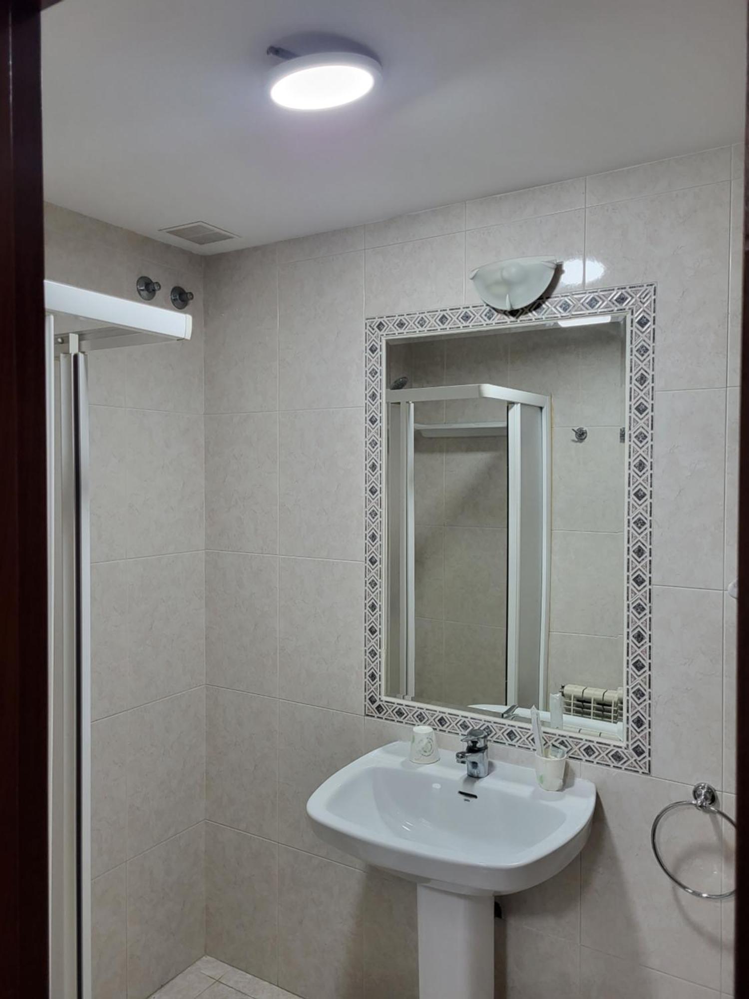 Hostal La Frontera Феррол Экстерьер фото