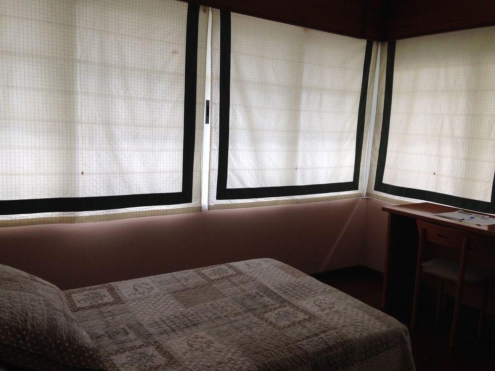 Hostal La Frontera Феррол Экстерьер фото