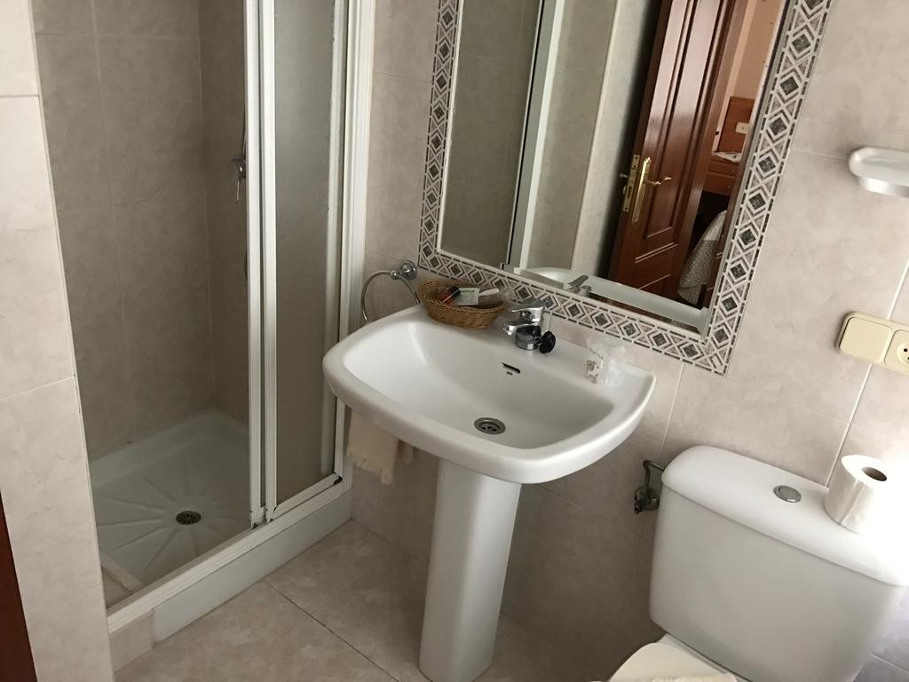Hostal La Frontera Феррол Экстерьер фото